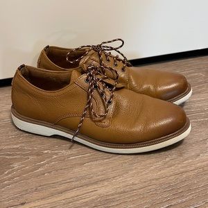 Florsheim Supacush Boys Plain Toe Oxford Dress Shoe- size 5.5, Cognac Brown